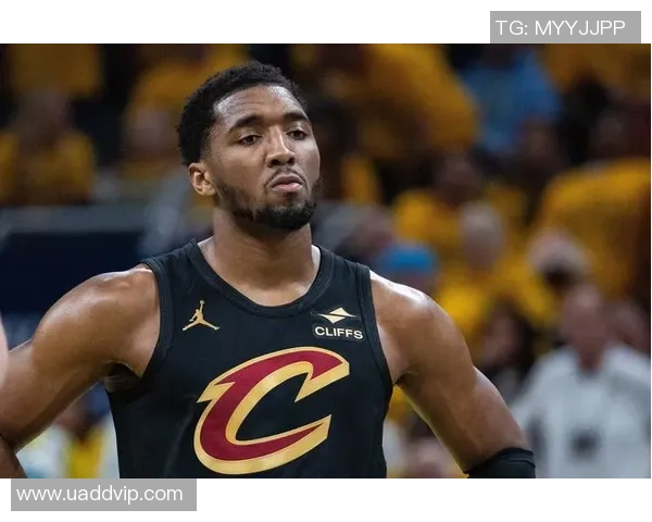 骑士与步行者季后赛第五场激战回顾与精彩瞬间分析